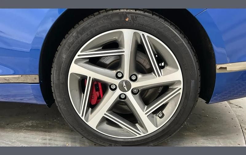 Used Genesis G80 Sport 304 HP (223 kW) 2025 Blue Sedan