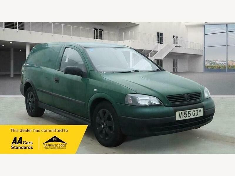 Used Vauxhall Astra 1999 Green Van