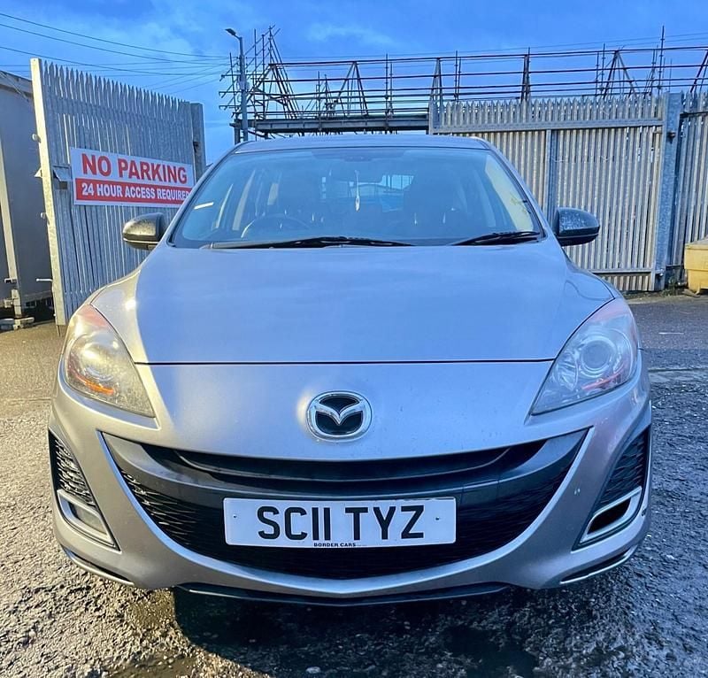 Used Mazda 3 2011 Silver Hatchback