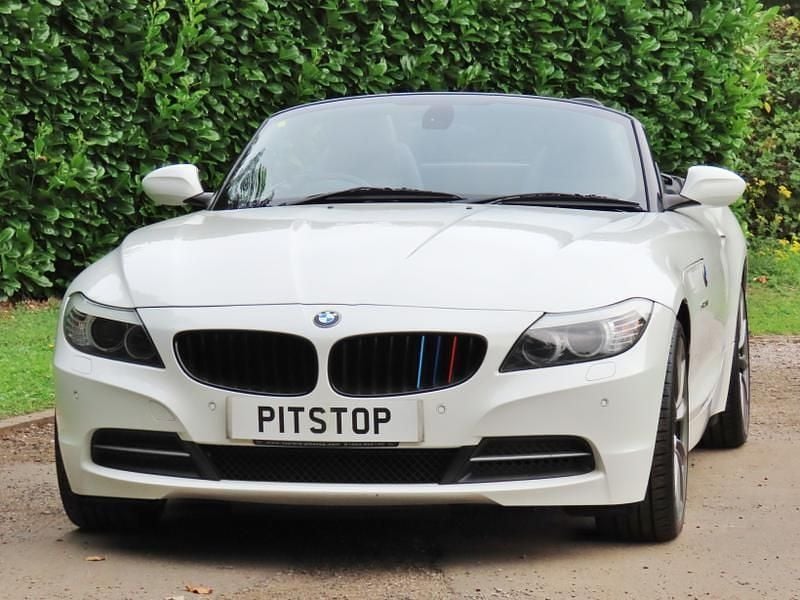 White Used 2011 BMW Z4 Sport Line Cabriolet | £10,900 (Fair price) - Image 1/3