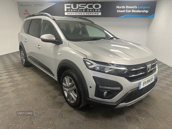 Grey Used 2022 Dacia Jogger Comfort MPV | £13,495 (Fair price) - Image 1/4
