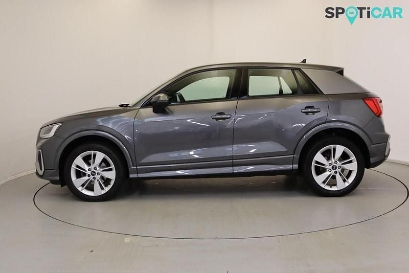 Begagnad Audi Q2 S-Line 148 HK (108 kW) 2022 Grå SUV