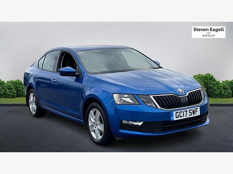 Used Skoda Octavia SE 2017 Blue Hatchback
