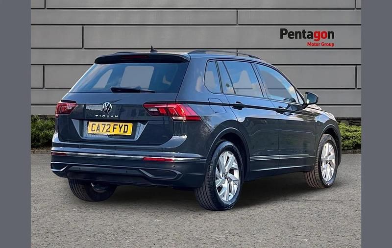 Used VW Tiguan Life 147 HP (108 kW) 2022 Grey SUV