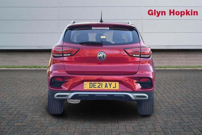 Used MG ZS Exclusive 111 HP (81 kW) 2021 Red SUV
