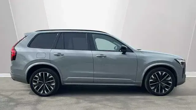Used Volvo XC90 Ultra 455 HP (334 kW) 2025 Vapour grey SUV