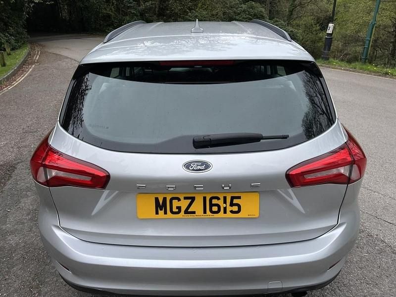 Używany Ford Focus Style 95 KM (69 kW) 2019 Srebrny Kombi