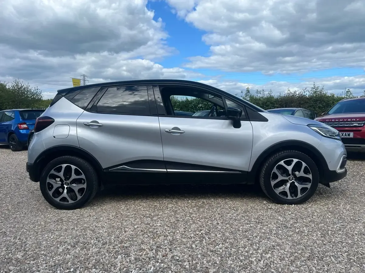 Used Renault Captur GT-Line 90 HP (66 kW) 2019 Silver SUV