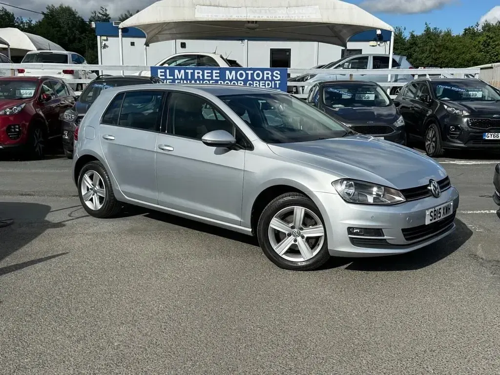 Used VW Golf VII Edition 110 HP (80 kW) 2015 Silver Hatchback