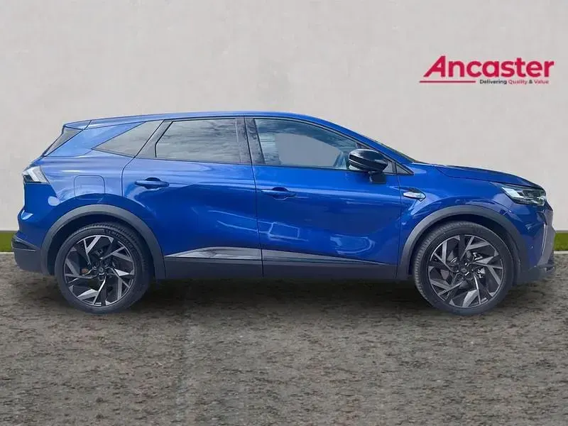 Used Renault Symbioz Iconic Esprit Alpine 160 HP (117 kW) 2025 Blue SUV