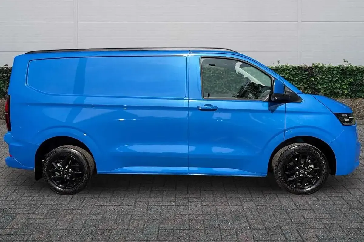 New VW Transporter Pro 2025 Blue Van