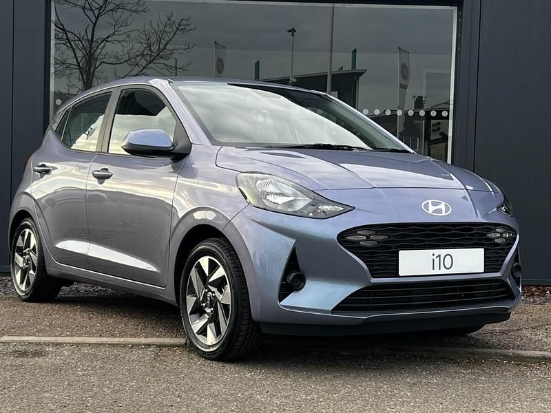 Blue New 2025 Hyundai i10 Advanced Hatchback | £16,690 (A bit pricey) - Image 1/4