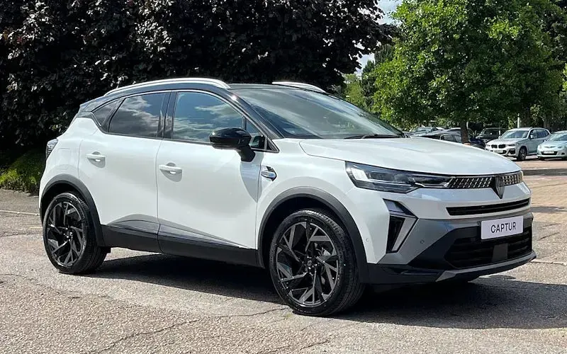 Used Renault Captur Esprit Alpine 158 HP (116 kW) 2026 SUV