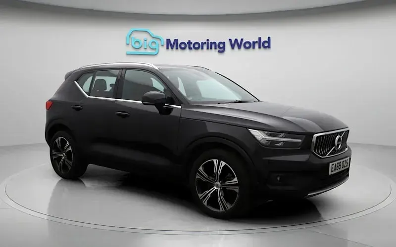 Usado Volvo XC40 Inscription 190 HP (139 kW) 2020 Preto SUV