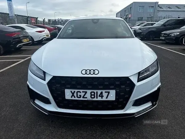 Używany Audi TT Black Edition 197 KM (144 kW) 2022 Biały Coupe