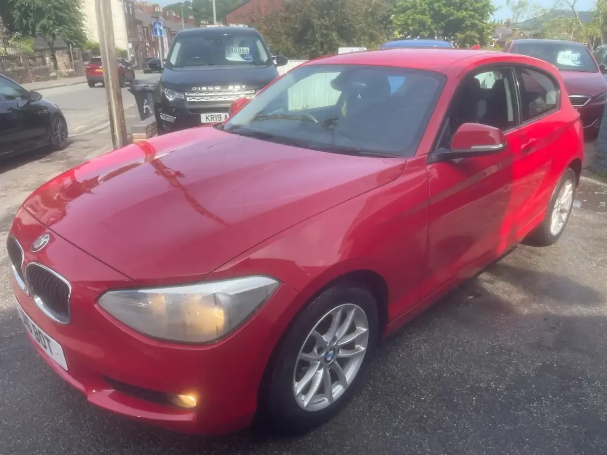 Used BMW 114 2012 Red Hatchback