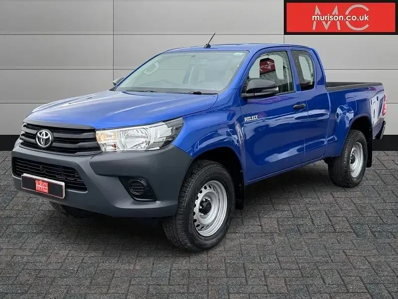 Used Toyota HiLux Active 150 HP (110 kW) 2020 Blue Pickup