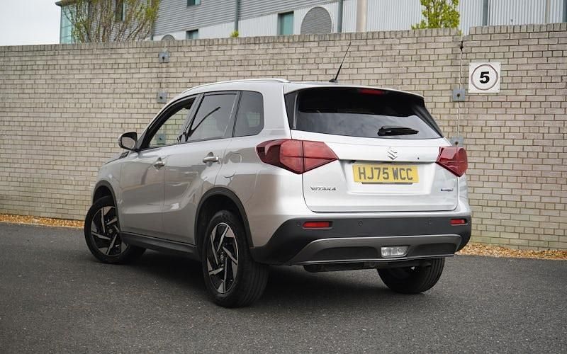 Used Suzuki Vitara 129 HP (94 kW) 2025 Silky silver SUV