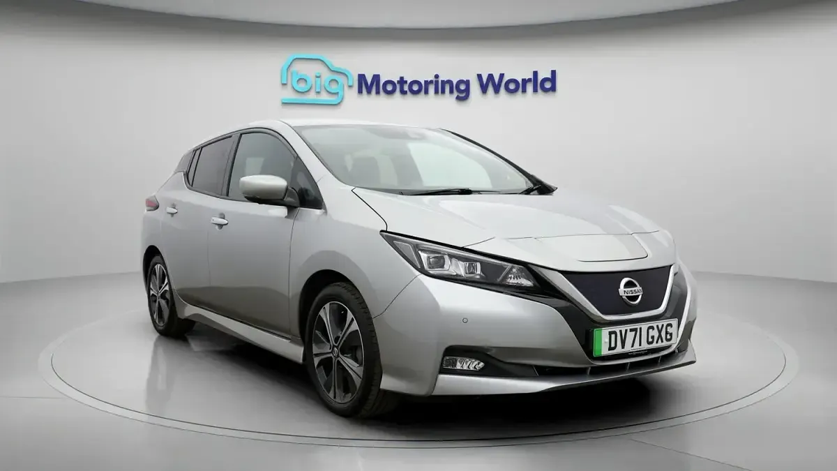 Used Nissan Leaf Tekna 110 kW (150 HP) 2021 Hatchback