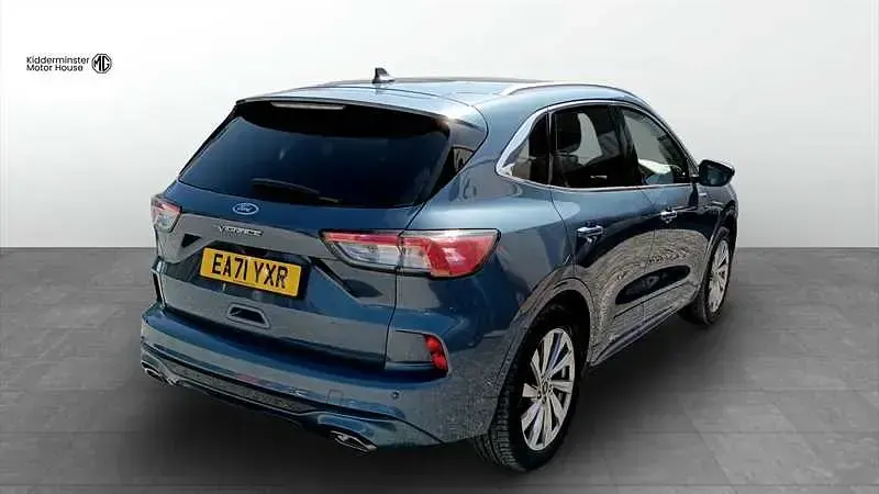 Used Ford Kuga Vignale 225 HP (165 kW) 2021 Blue SUV
