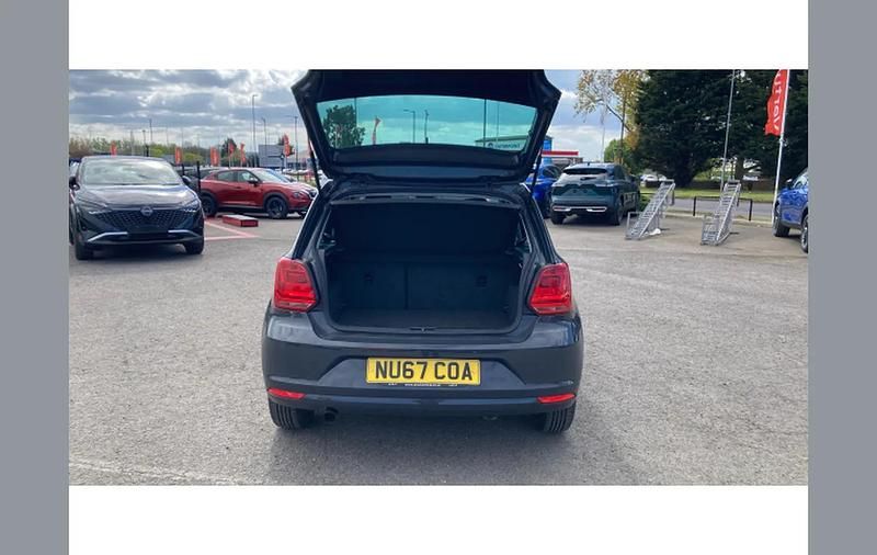 Used VW Polo Edition 90 HP (66 kW) 2017 Grey Hatchback