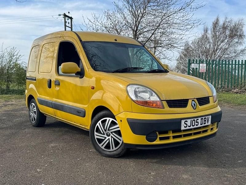 Yellow Used 2005 Renault Kangoo MPV | £1,990 - Image 1/4