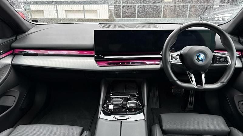 Used BMW i5 M Sport 246 kW (335 HP) 2025 Black Sedan