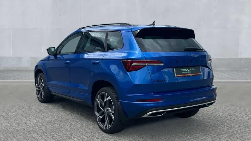 New Skoda Karoq SportLine 150 HP (110 kW) 2025 Race blue SUV