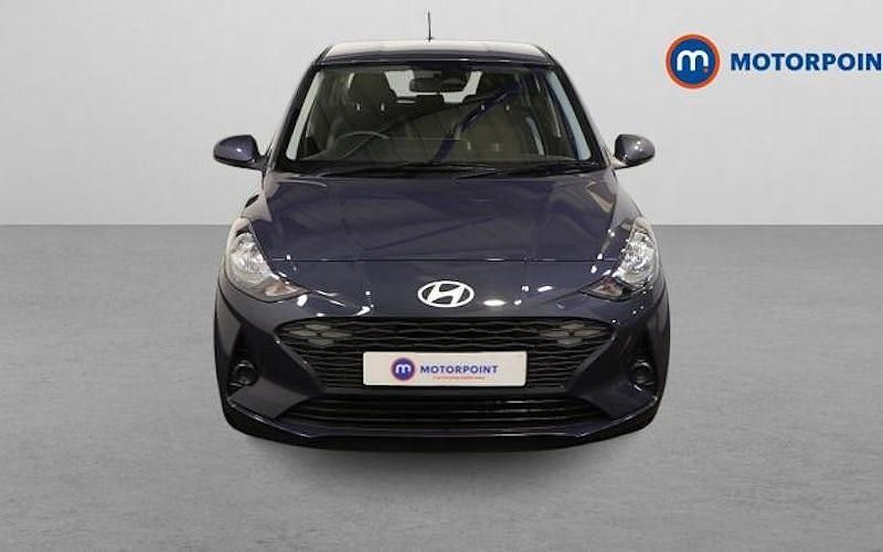 Used Hyundai i10 Advanced 79 HP (58 kW) 2025 Grey Hatchback