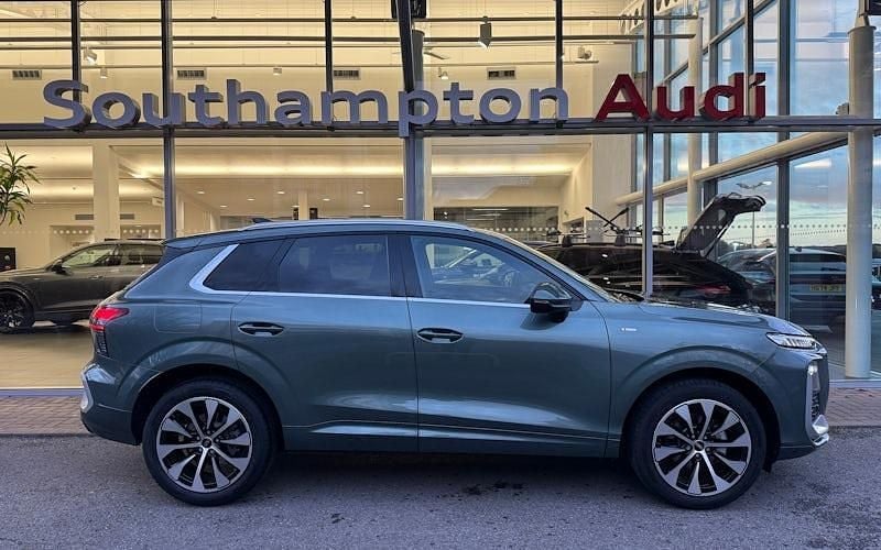 New Audi Q3 S-Line 150 HP (110 kW) 2026 SUV