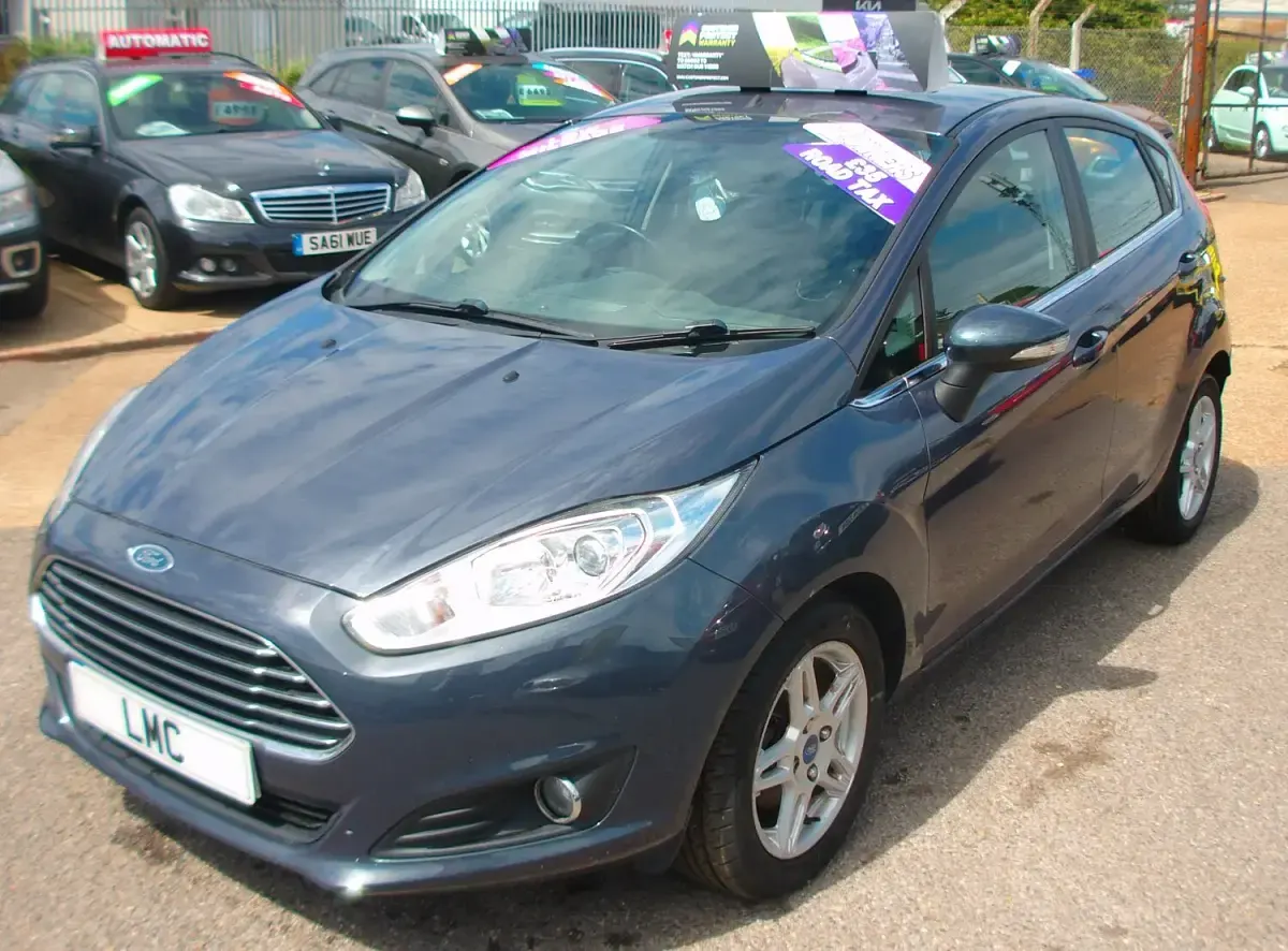 Used Ford Fiesta Zetec 82 HP (60 kW) 2013 Grey Hatchback