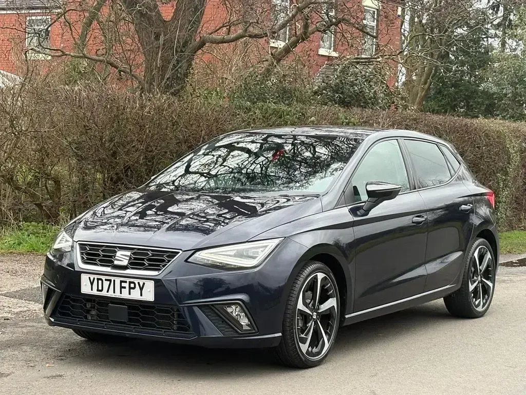 Used Seat Ibiza FR Sport 110 HP (80 kW) 2021 Blue Hatchback