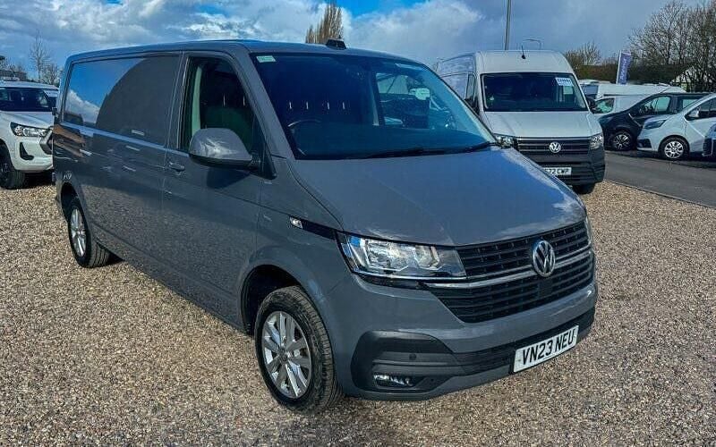Used VW Transporter Highline 150 HP (110 kW) 2023 Grey Van