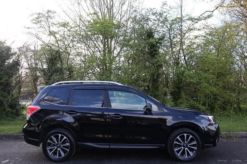 Used Subaru Forester 240 HP (176 kW) 2016 Black SUV