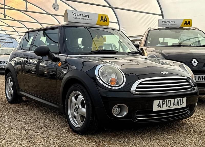Black Used 2010 Mini ONE Hatch Hatchback | £2,199 (A bit pricey) - Image 1/4