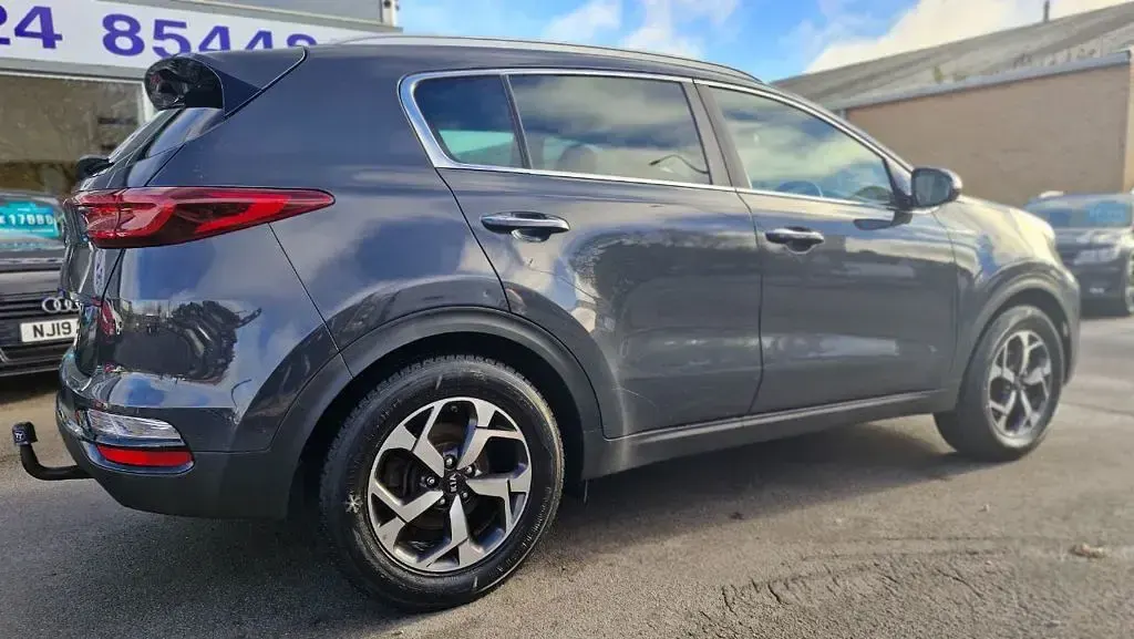 Used Kia Sportage 134 HP (98 kW) 2019 Grey SUV