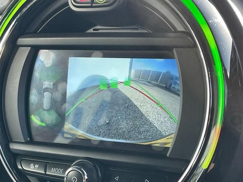 Used Mini Cooper Clubman Sport 192 HP (141 kW) 2018 Silver Estate