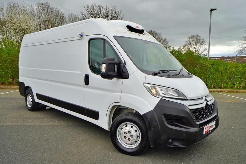 Używany Citroën Relay 140 KM (102 kW) 2022 Biały Van