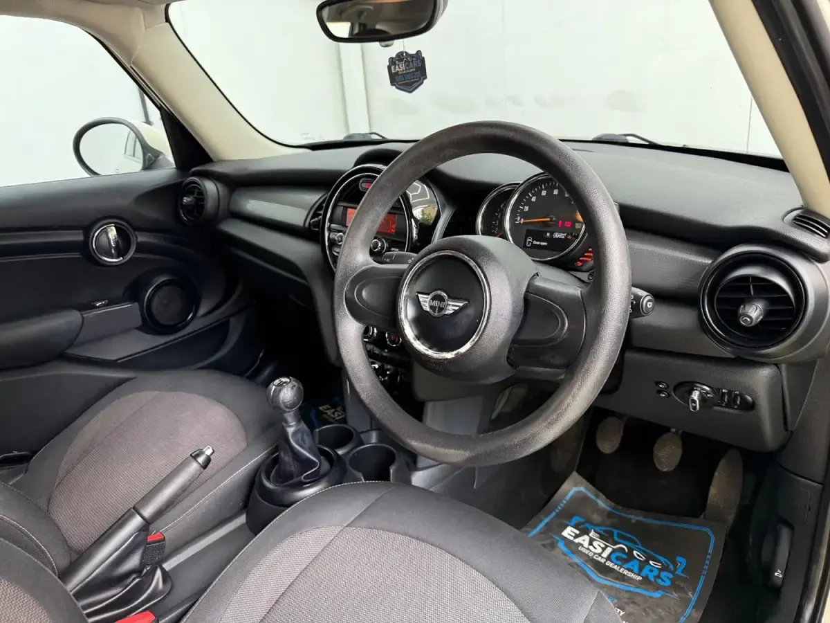 Used Mini Cooper D Hatch 116 HP (85 kW) 2016 White Hatchback