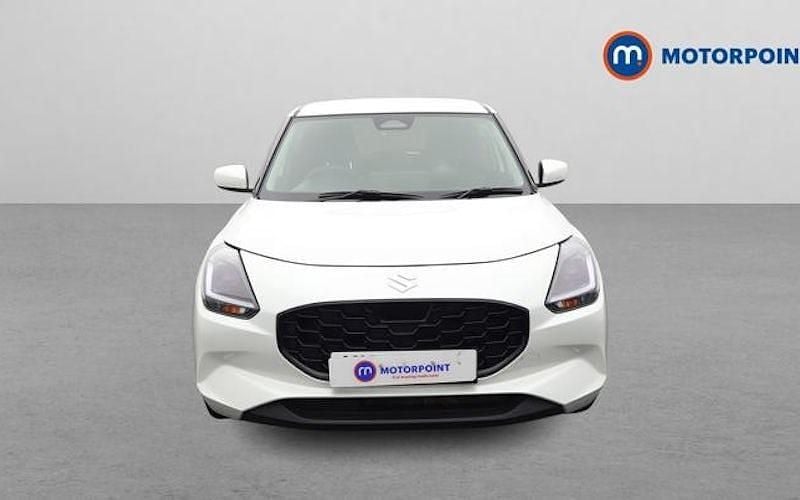 Used Suzuki Swift 82 HP (60 kW) 2025 White Hatchback