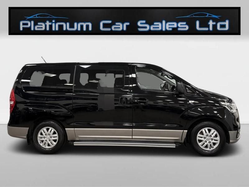 Used Hyundai I800 SE 170 HP (125 kW) 2019 Black MPV