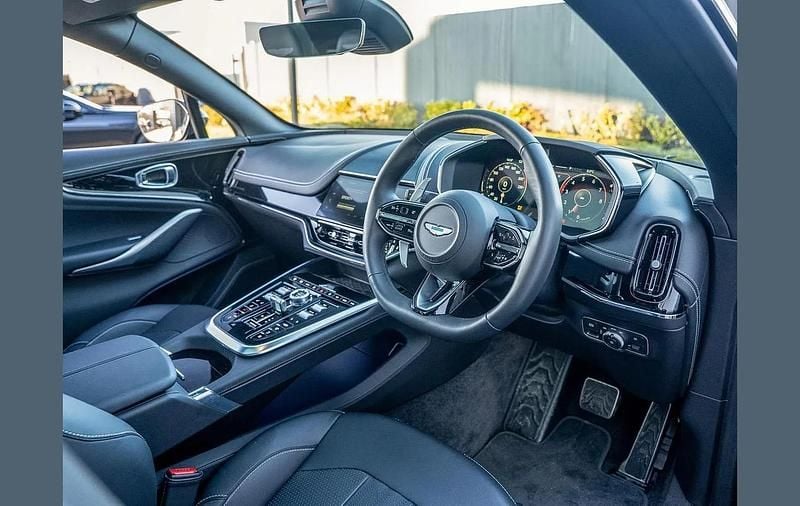 Used Aston Martin DBX 707 707 HP (519 kW) 2024 Black SUV