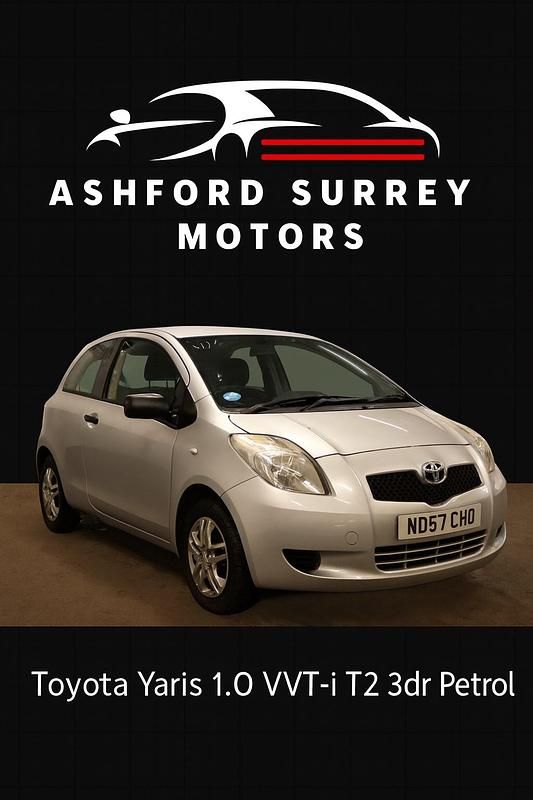 Silver Used 2007 Toyota Yaris T2 Hatchback | £2,295 (Fair price) - Image 1/4