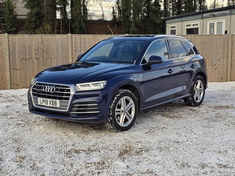 Blue Used 2019 Audi Q5 S-Line SUV | £17,500 (Good price) - Image 1/4