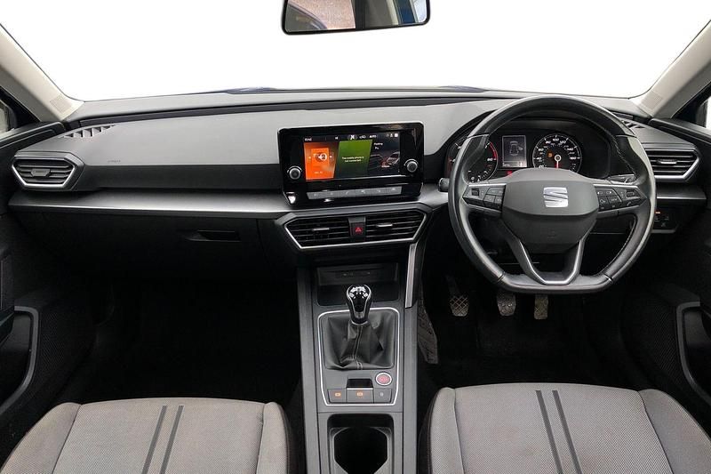 Used Seat Leon SE 115 HP (84 kW) 2021 Blue Hatchback