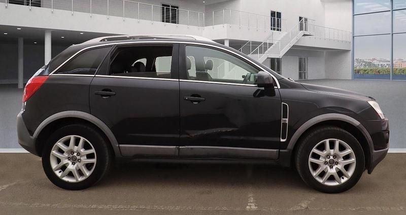 Used Vauxhall Antara 163 HP (119 kW) 2013 Black SUV