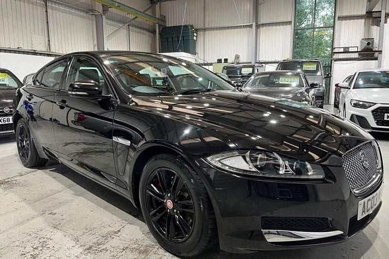 Black Used 2012 Jaguar XF Luxury Sedan | £5,995 (Fair price) - Image 1/1