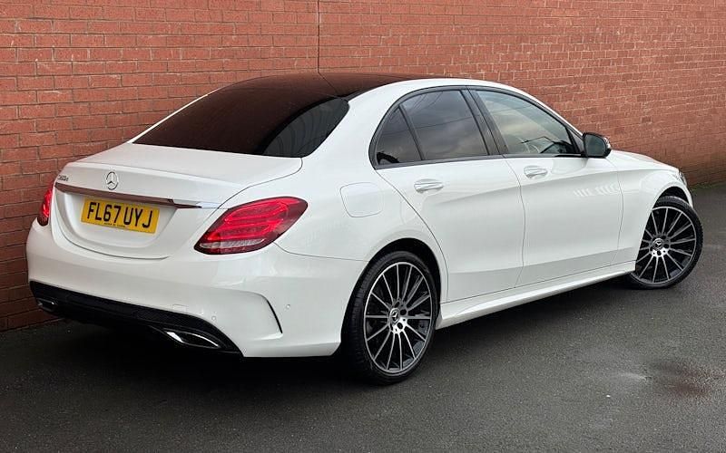Used Mercedes C250 AMG Line Premium Plus 204 HP (150 kW) 2017 White Sedan