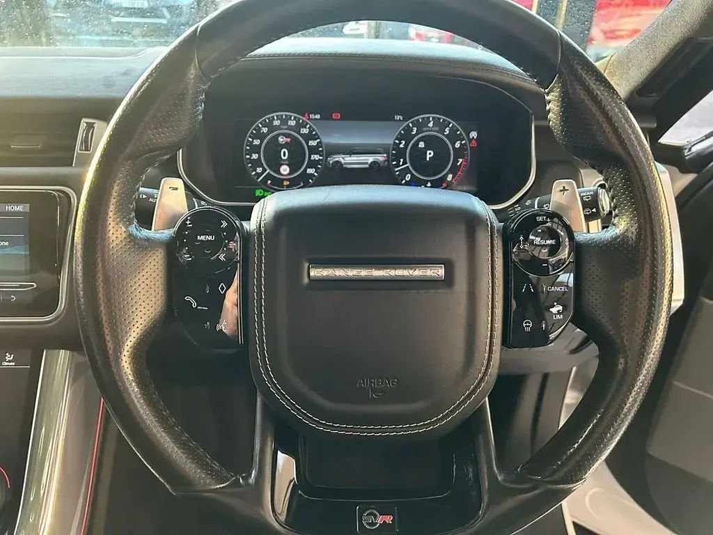 Used Land Rover Range Rover Sport SVR 575 HP (422 kW) 2018 White SUV