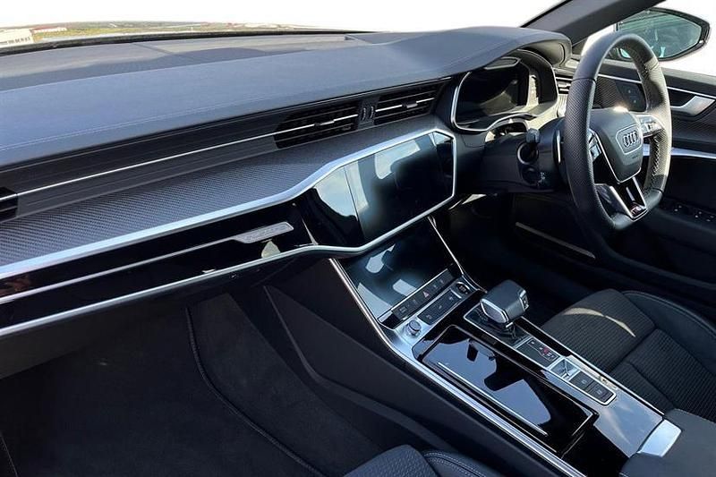 Used Audi A6 Black Edition 204 HP (150 kW) 2024 Black Estate